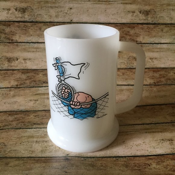 Vintage Ziggy World’s Worst Tennis Player White Milk Glass Mug